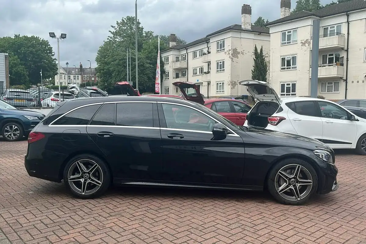 2021-mercedes-benz-c-class-15-c200-amg-line-198ps-eq-boost-ss-estate-5d-1497cc-big-5