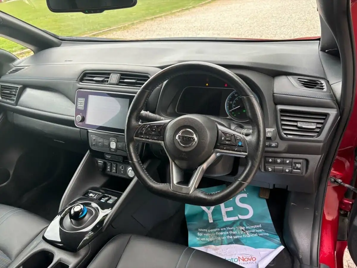 2020-nissan-leaf-e-e-n-tec-big-24