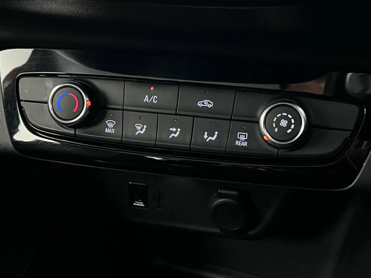 2020-vauxhall-corsa-12i-se-big-36