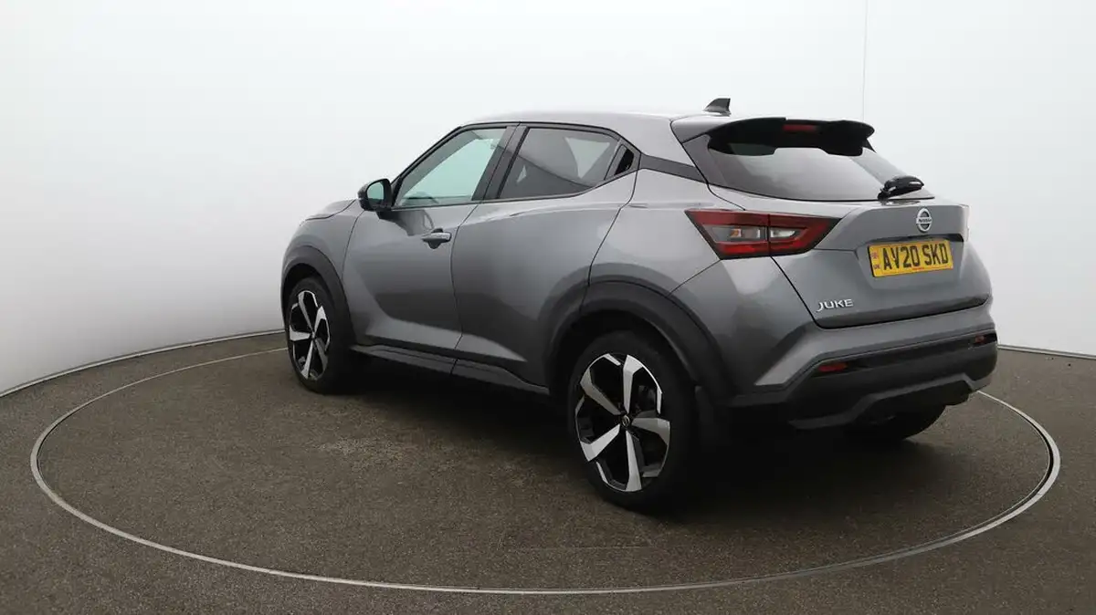 2020-nissan-juke-10-dig-t-tekna-117ps-dct-big-61