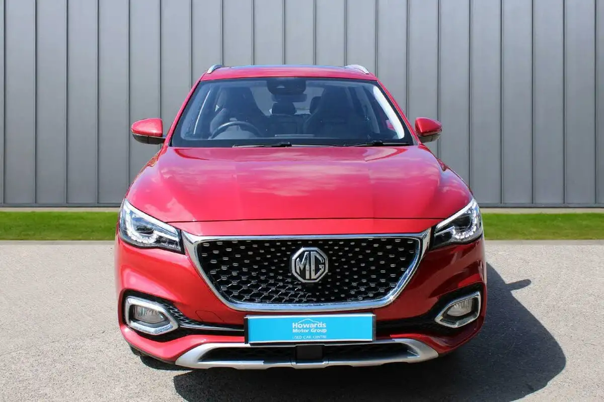 2022-mg-hs-15t-gdi-exclusive-162ps-dct-big-2