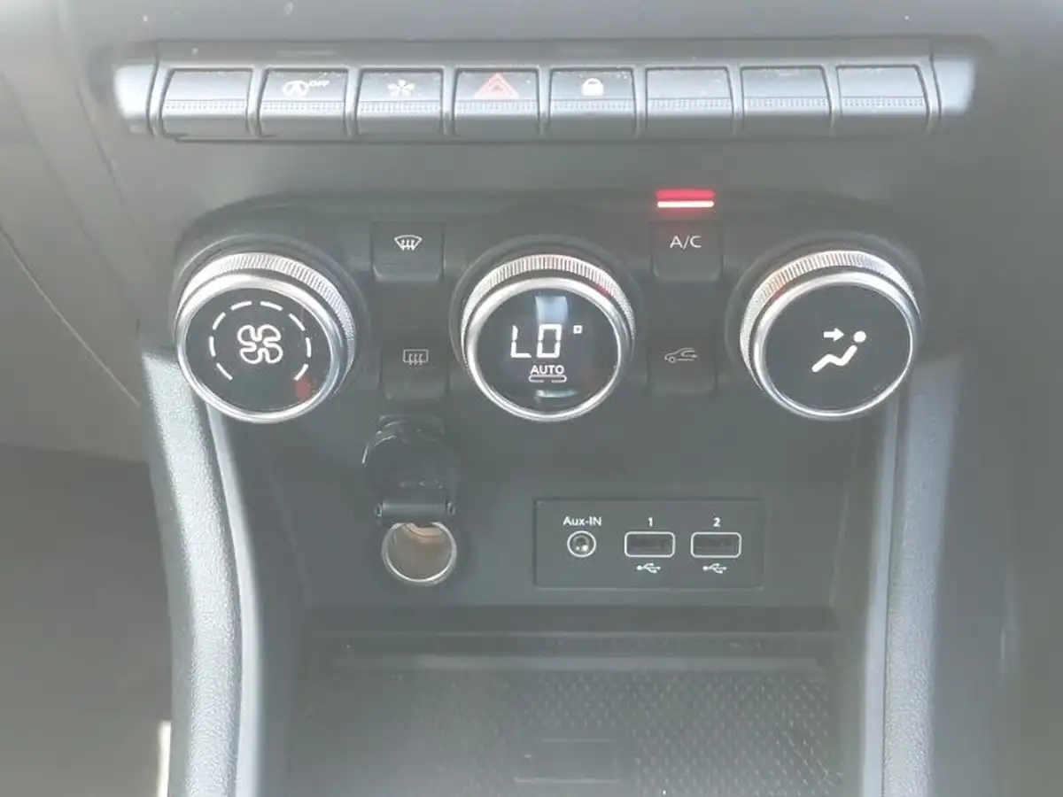2022-renault-captur-13-tce-se-edition-edc-auto-big-13