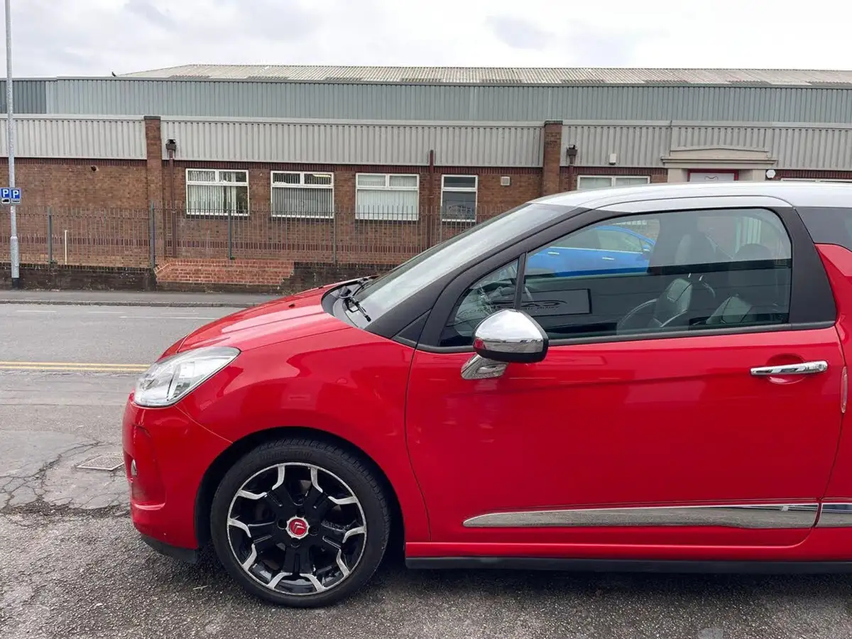 2012-citroen-ds3-16-dsport-plus-thp-155ps-big-9
