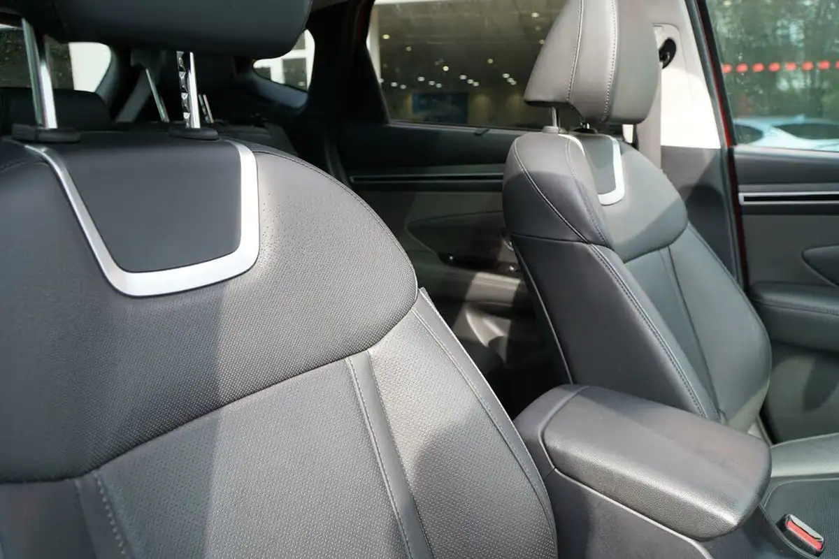 2022-hyundai-tucson-16-t-gdi-ultimate-150ps-big-20
