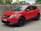 2017-nissan-qashqai-15dci-tekna-small-0