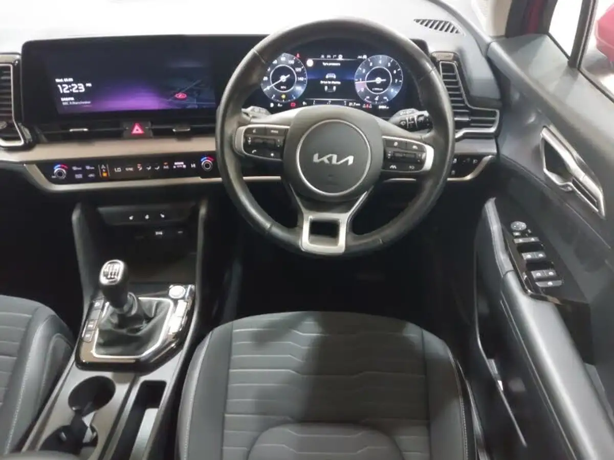 2022-kia-sportage-16-t-gdi-launch-edition-big-6