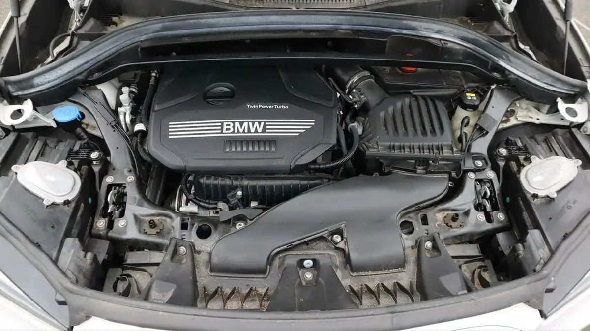 2020-bmw-x1-15-sdrive18i-se-big-19