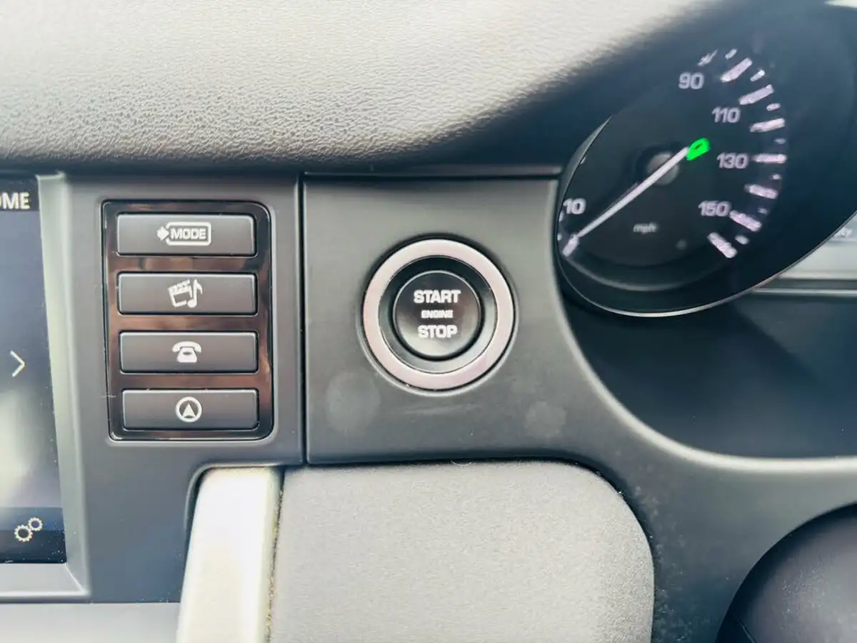 2015-land-rover-discovery-sport-20td4-se-tech-180ps-auto-big-36