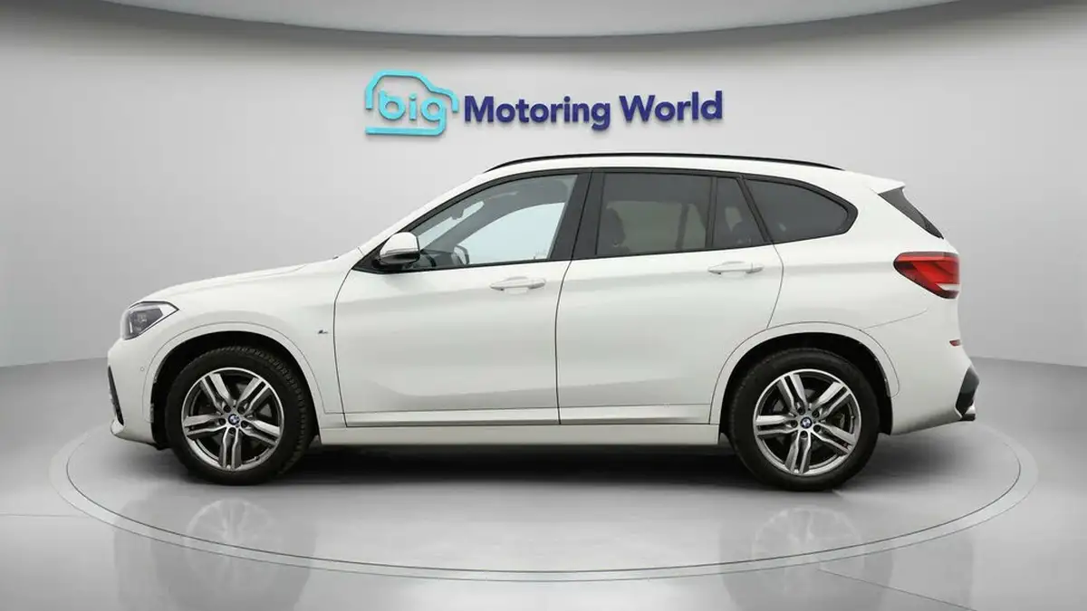 2019-bmw-x1-20-sdrive20i-m-sport-plus-pack-big-3