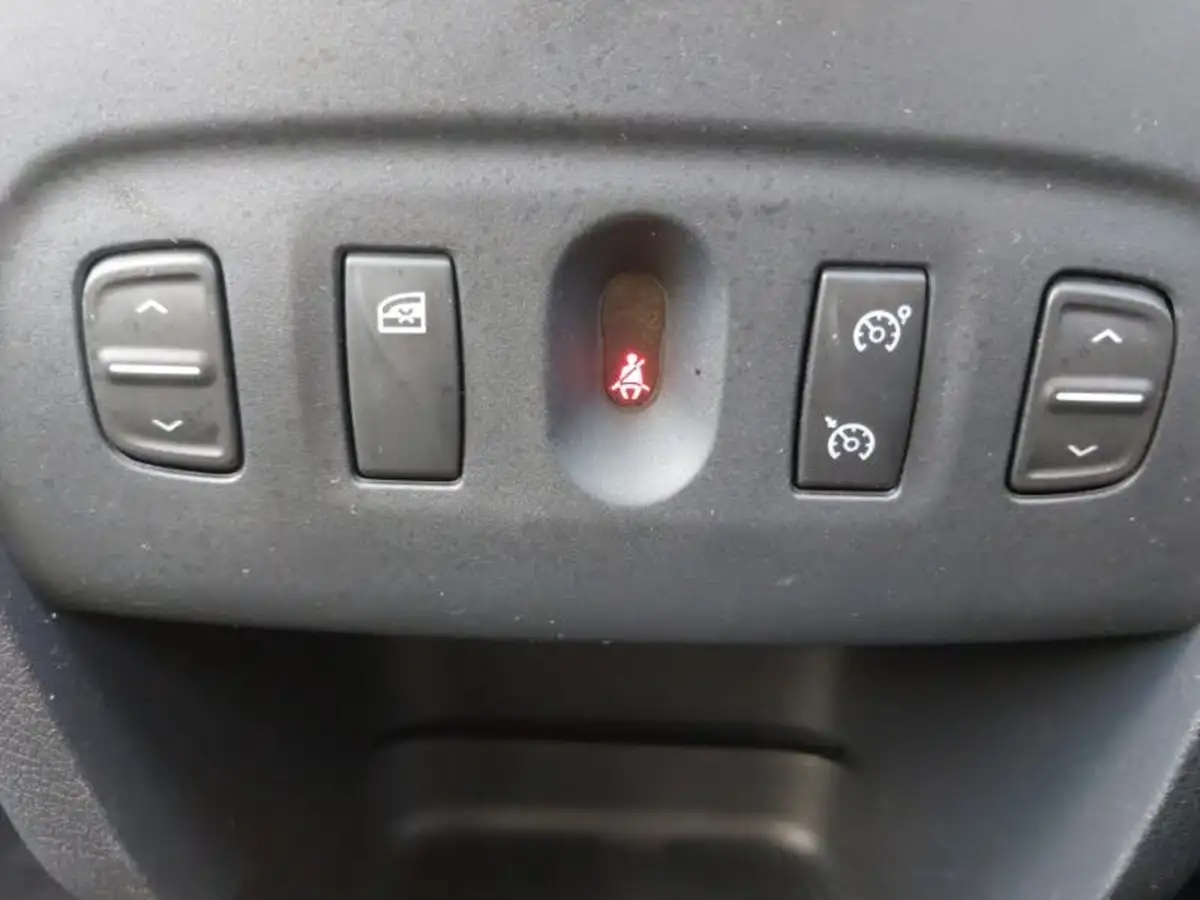 2019-dacia-sandero-09-tce-comfort-big-12