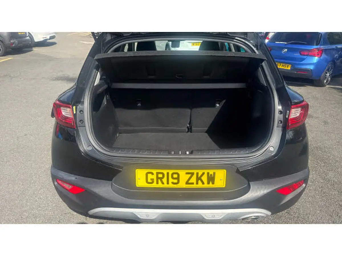 2019-kia-stonic-10-t-gdi-3-dct-big-3