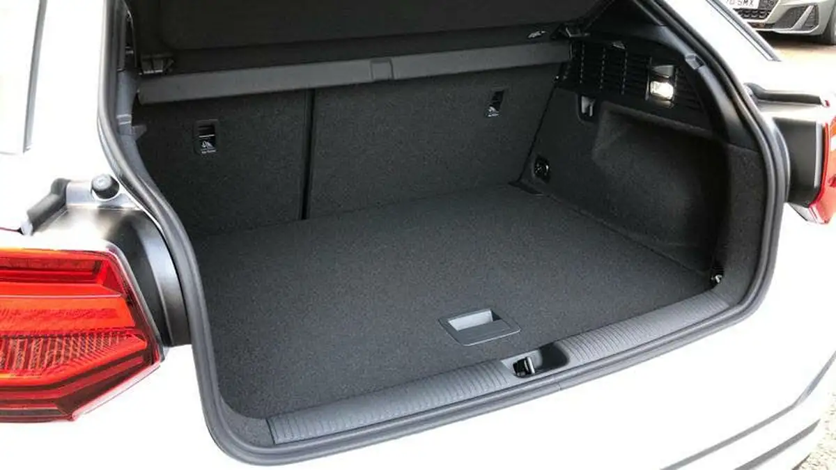 2024-audi-q2-15-35-tfsi-s-line-tronic-big-19