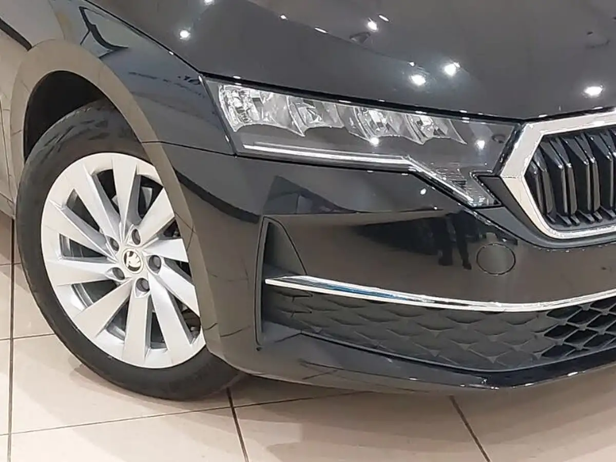 2024-skoda-octavia-20tdi-se-l-150ps-estate-dsg-big-8