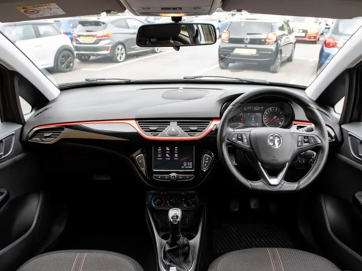 2017-vauxhall-corsa-14i-limited-edition-75ps-ecoflex-3d-big-2