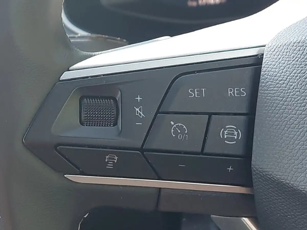 2024-seat-arona-10-tsi-xperience-110ps-big-14