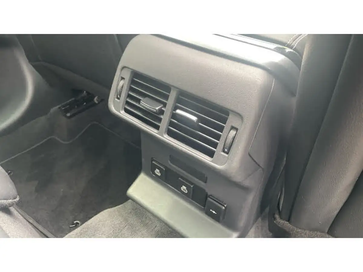 2022-land-rover-range-rover-velar-20-d200-velar-big-56