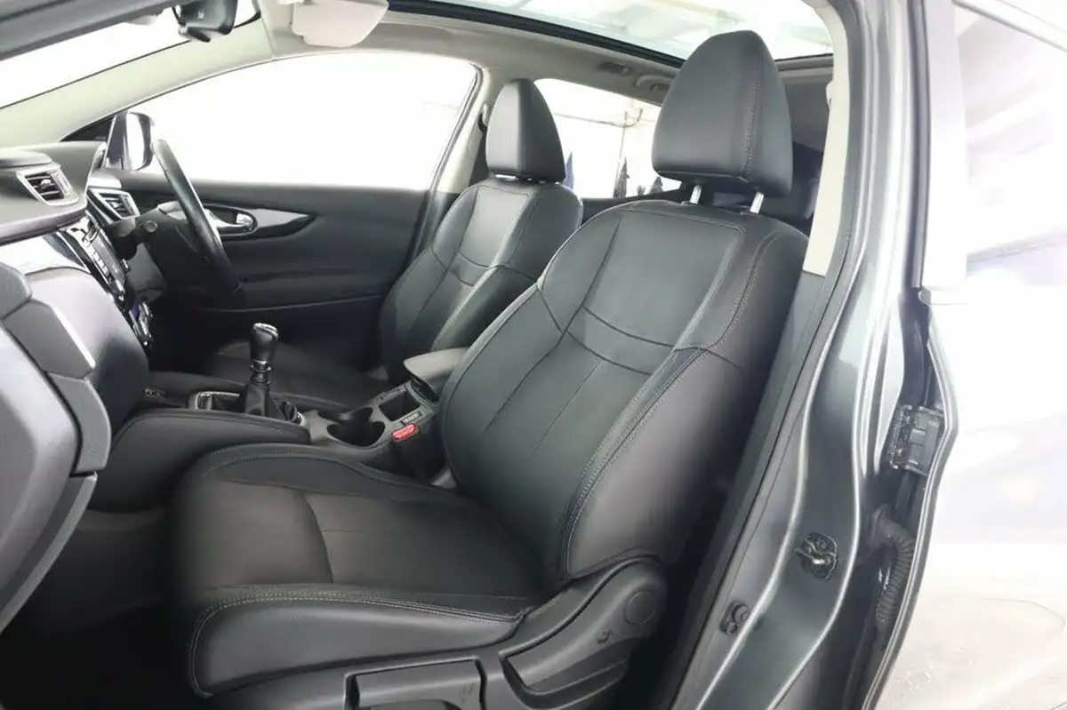 2014-nissan-qashqai-16dci-tekna-4x4-big-18