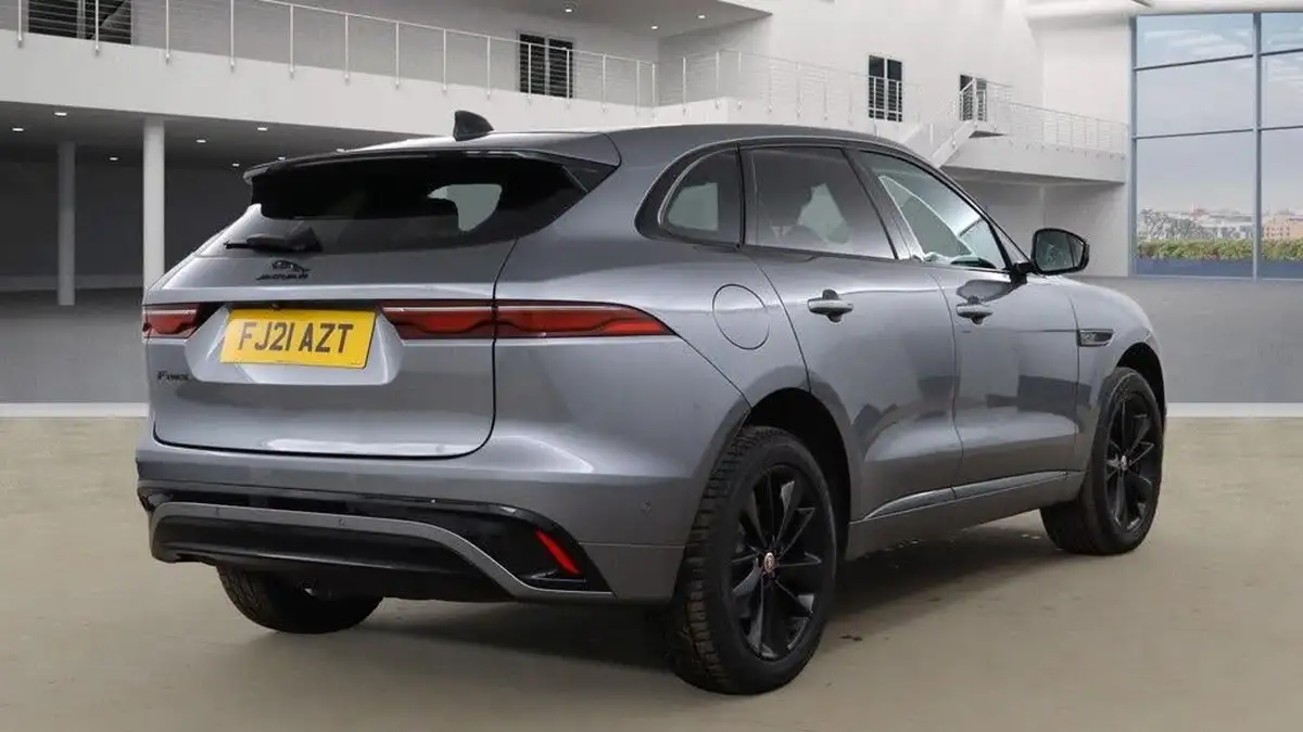 2021-jaguar-f-pace-20-d200-r-dynamic-se-mhev-big-7