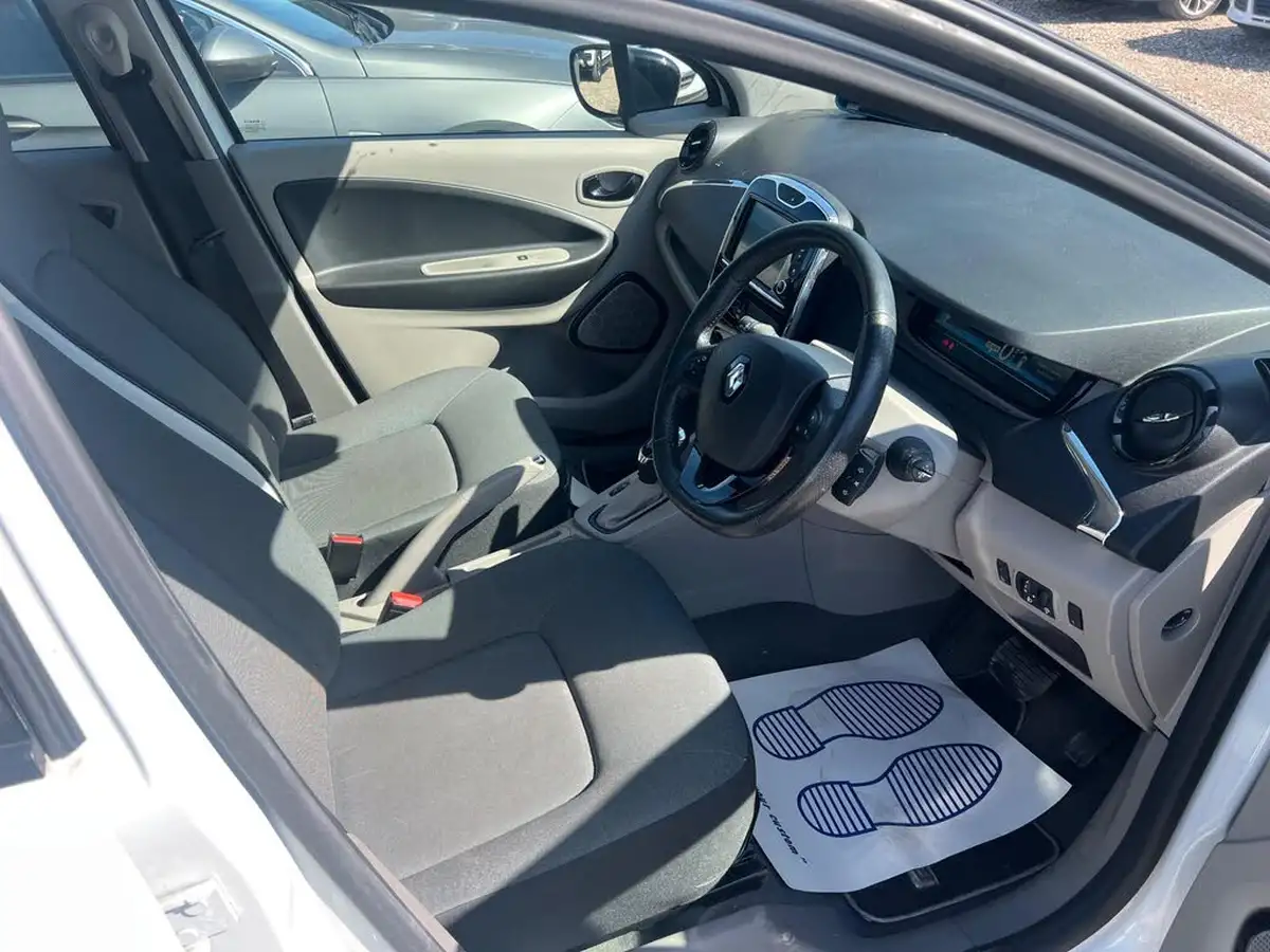 2016-renault-zoe-e-dynamique-nav-88bhp-big-6