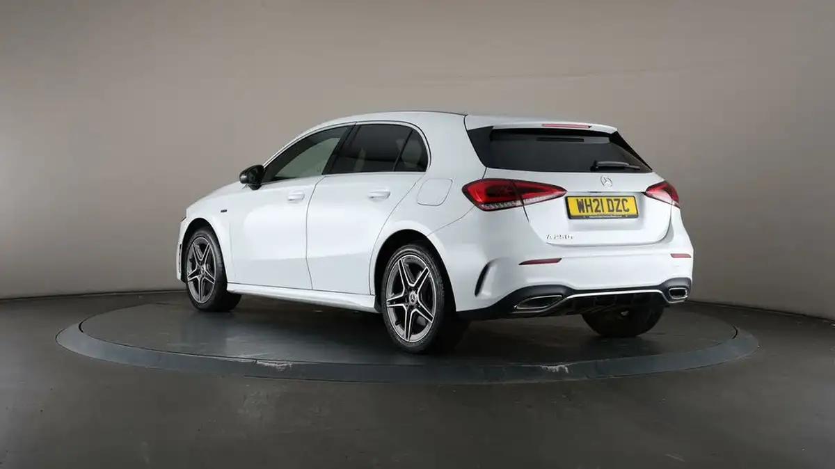 2021-mercedes-benz-a-class-13-a250e-amg-line-hatchback-5d-big-72