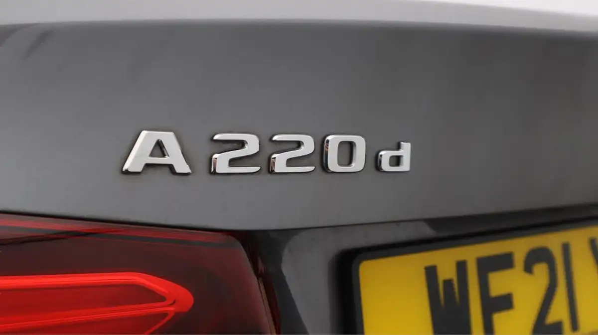 2021-mercedes-benz-a-class-20d-a220d-amg-line-executive-saloon-4d-big-20