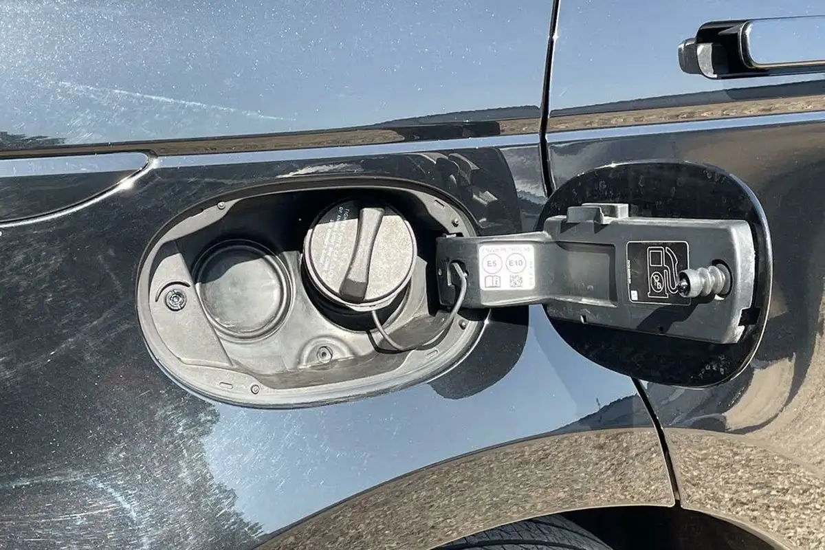 2020-land-rover-range-rover-evoque-20-p200-r-dynamic-200bhp-big-17