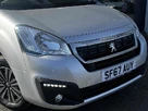 2017-peugeot-partner-small-5