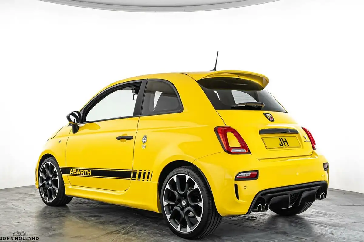 2020-abarth-595-14-tjet-competizione-big-1