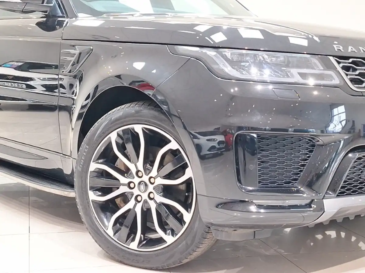 2021-land-rover-range-rover-sport-30-d250-hse-silver-big-8