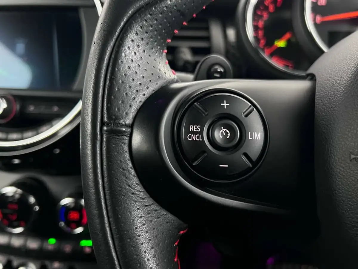2019-mini-cooper-20-cooper-s-sport-189bhp-hatchback-3d-auto-big-11