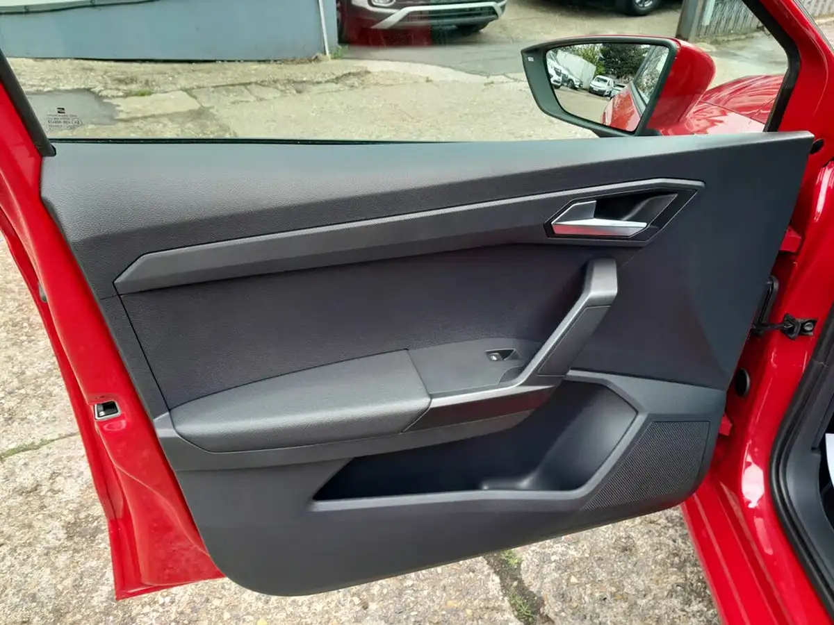 2022-seat-ibiza-10-mpi-se-technology-big-16