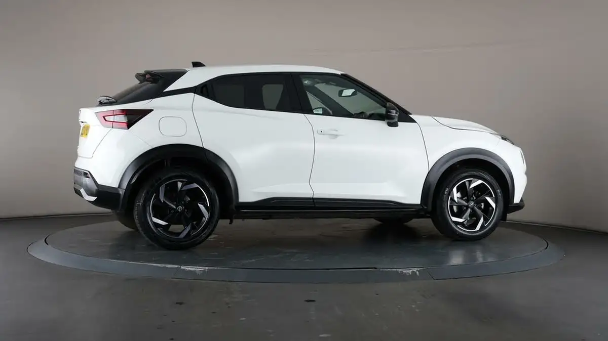 2023-nissan-juke-10-dig-t-n-connecta-big-54