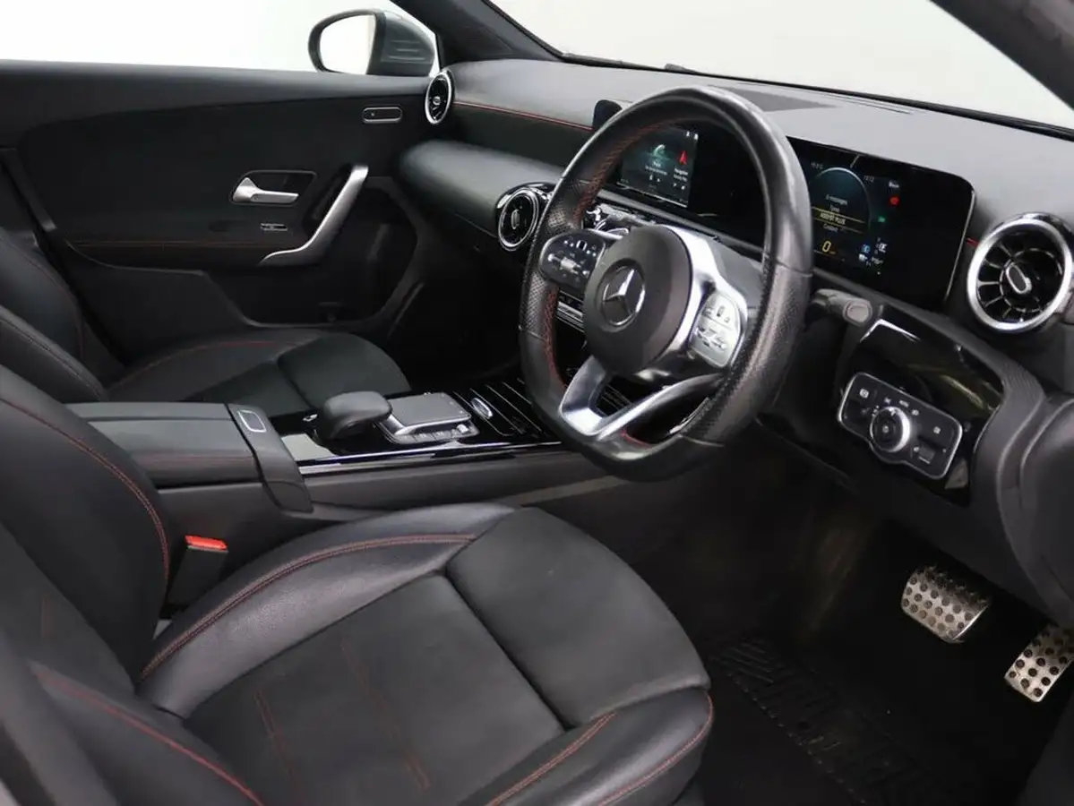 2020-mercedes-benz-a-class-13-a250e-amg-line-hatchback-5d-big-7
