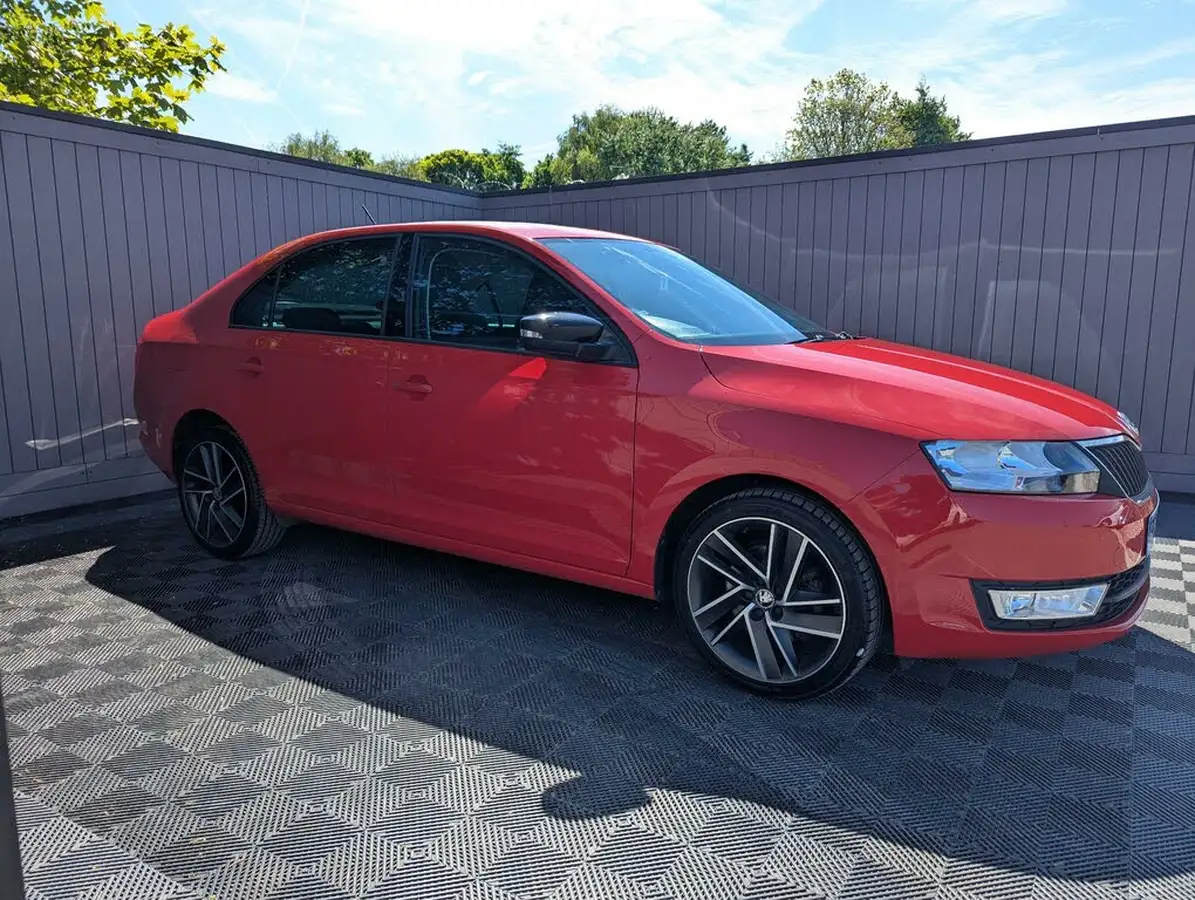 2017-skoda-rapid-12-tsi-sport-big-0