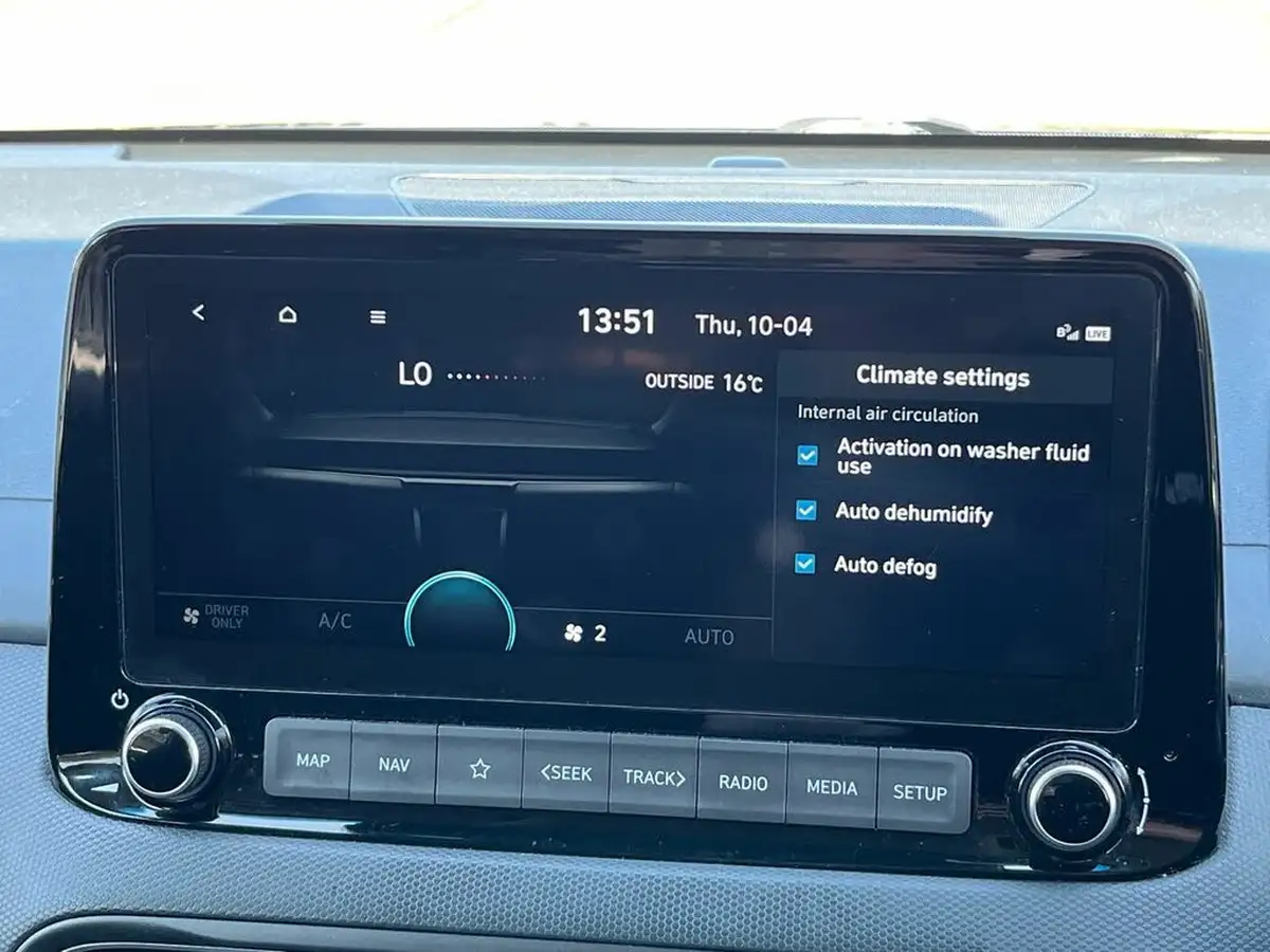 2022-hyundai-kona-16-gdi-premium-big-21