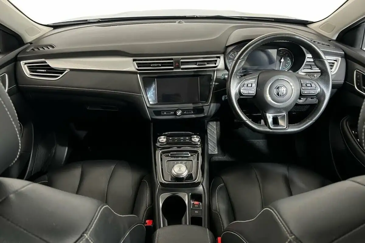 2022-mg-mg5-e-exclusive-ev-long-range-big-11