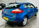 2010-renault-megane-16-dynamique-tom-tom-110bhp-hatchback-5d-small-4