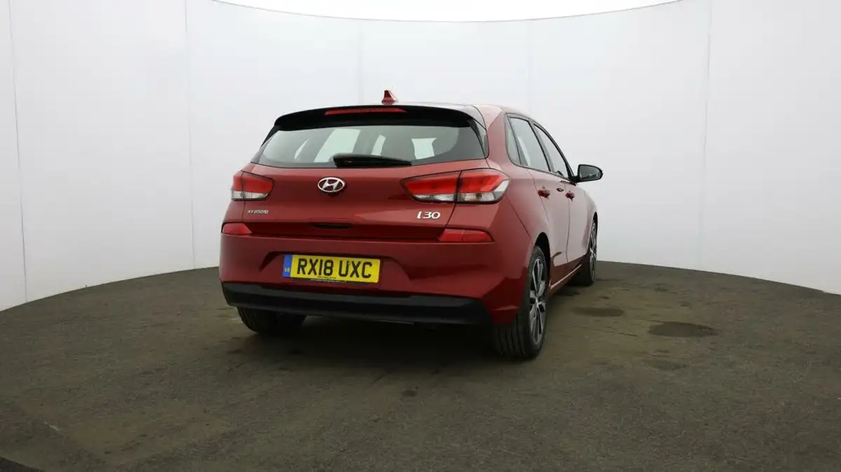 2018-hyundai-i30-14-t-gdi-se-nav-blue-drive-isg-hatchback-dct-big-60