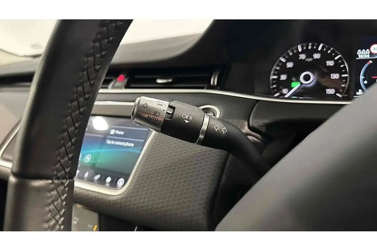 2019-land-rover-range-rover-evoque-20-d180-s-big-36