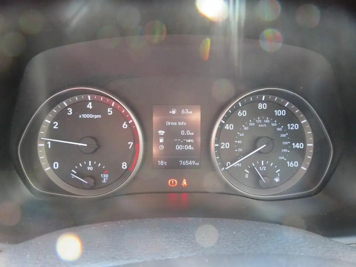 2018-hyundai-i30-10-t-gdi-se-tourer-big-24