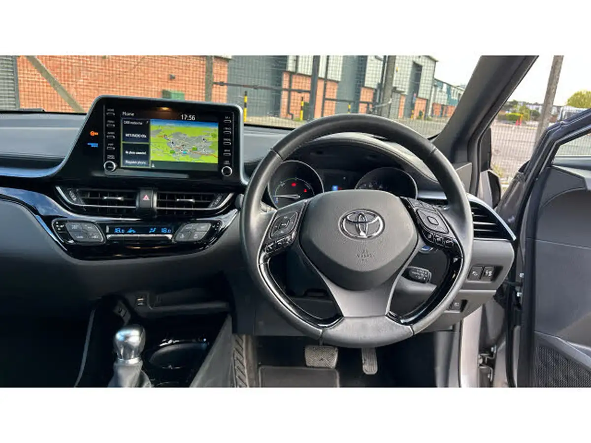 2021-toyota-c-hr-18-vvt-i-design-big-5