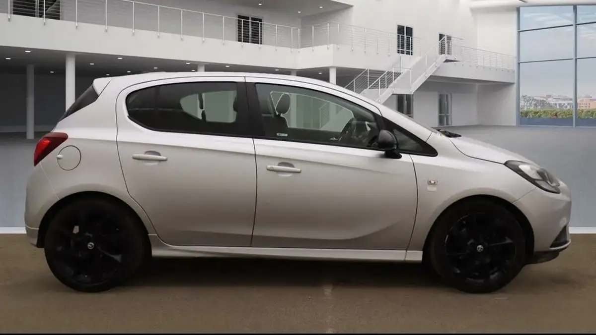 2017-vauxhall-corsa-14i-16v-turbo-limited-edition-ss-5d-big-6