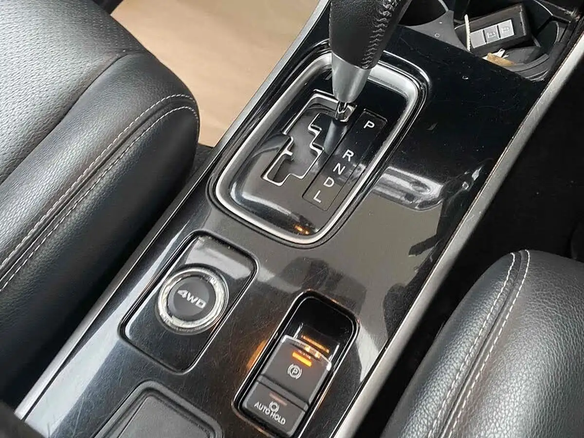 2018-mitsubishi-outlander-22di-d-3-auto-big-35