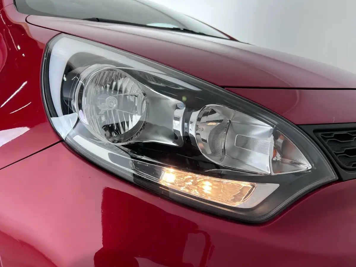 2014-kia-rio-125-1-air-big-6