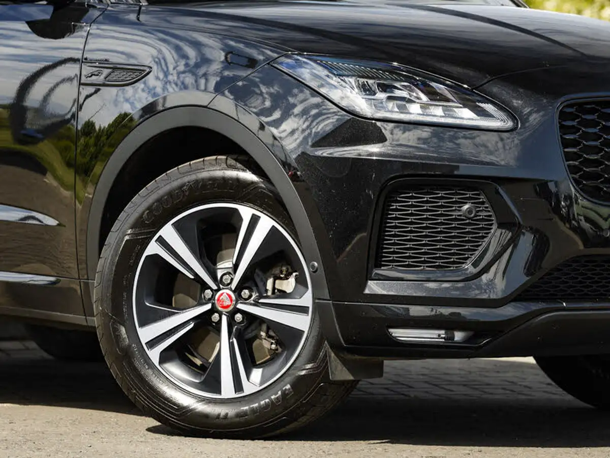 2022-jaguar-e-pace-20-d200-r-dynamic-s-big-8
