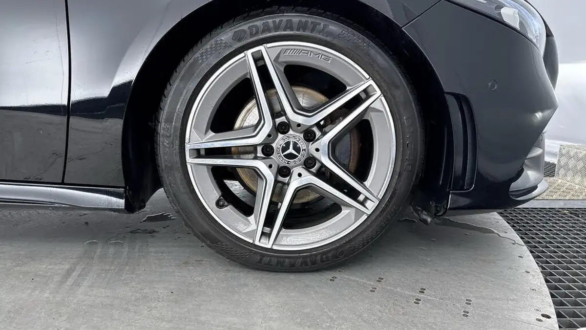 2018-mercedes-benz-a-class-15d-a180d-amg-line-116ps-premiumss-hatchback-5d-7g-dct-big-25