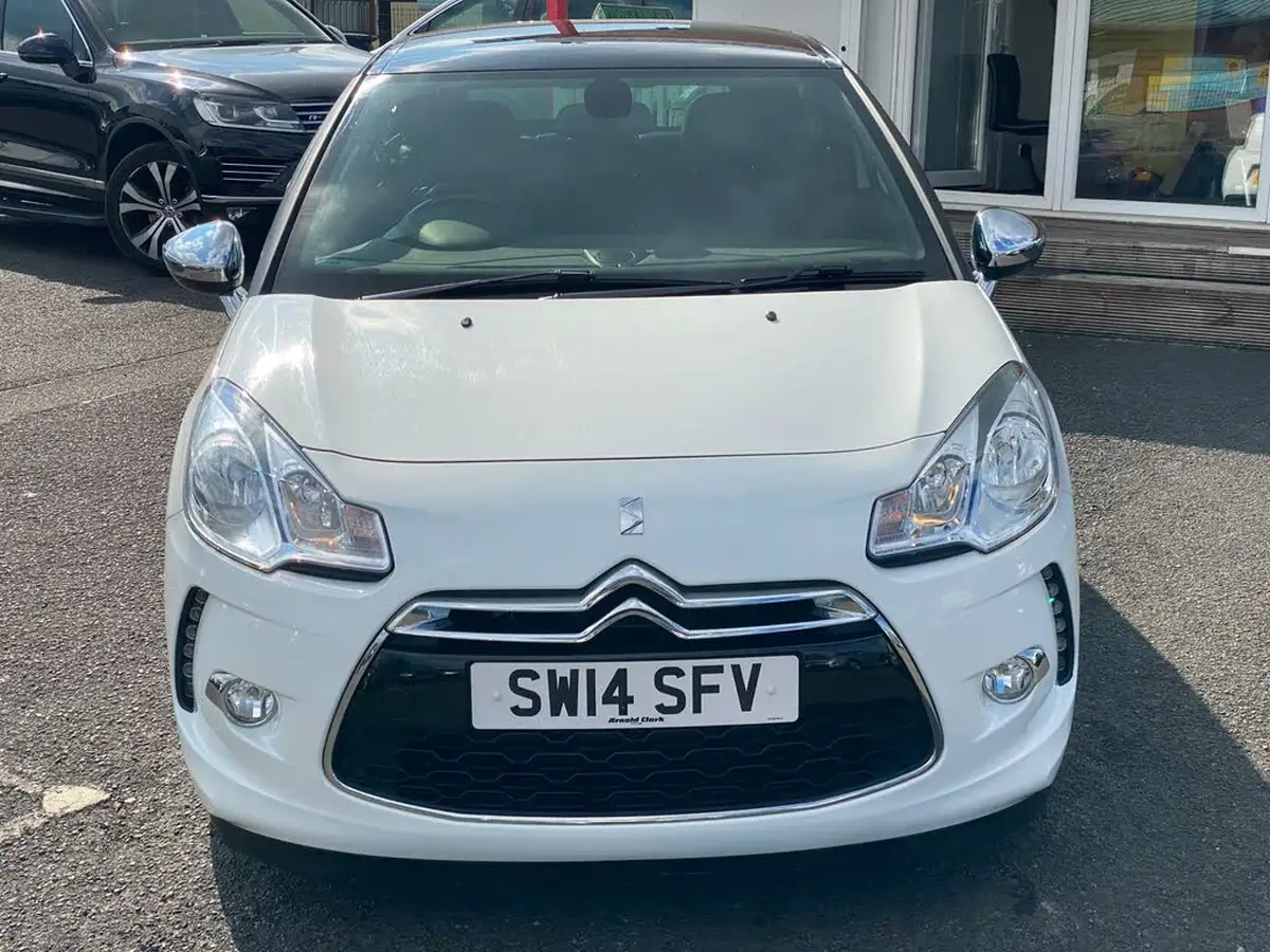 2014-citroen-ds3-16e-hdi-dsport-plus-big-8