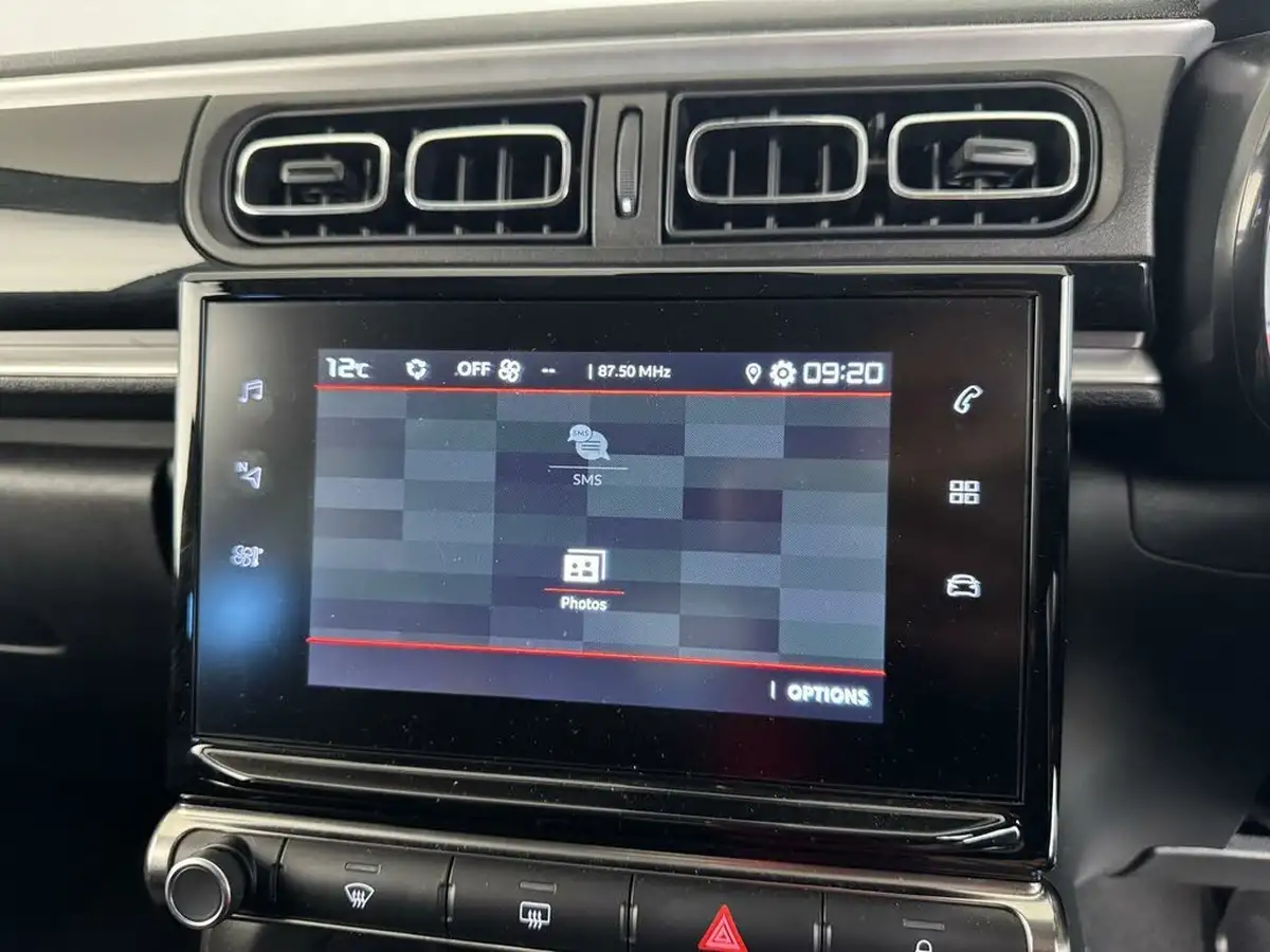 2023-citroen-c3-12-puretech-plus-110ps-eat6-big-41