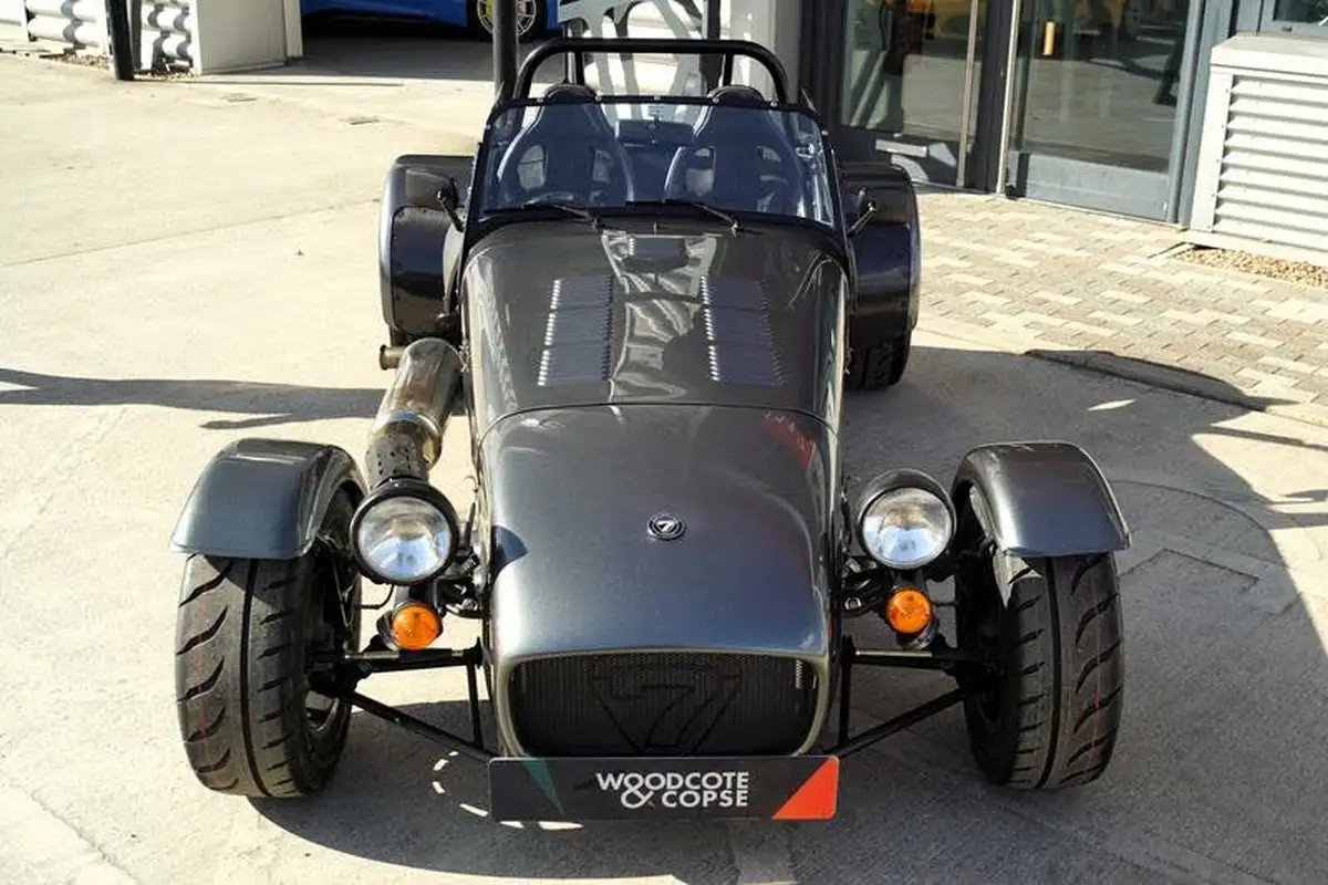 2016-caterham-seven-big-18