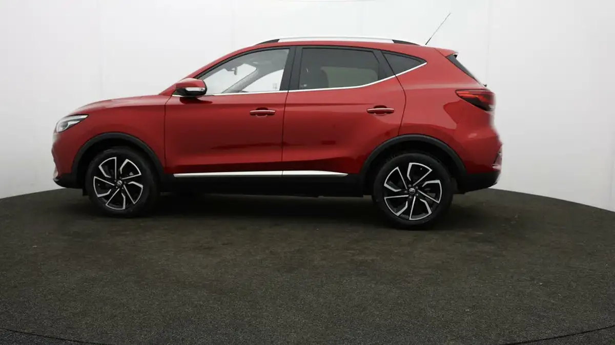 2023-mg-zs-suv-15-vti-tech-exclusive-big-3